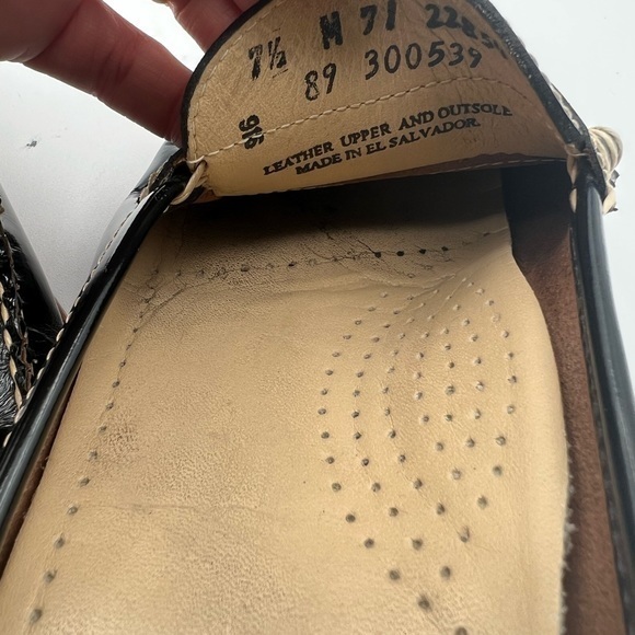 Wee Juns leather slide ons-‎ 7 1/2 - Picture 10 of 10